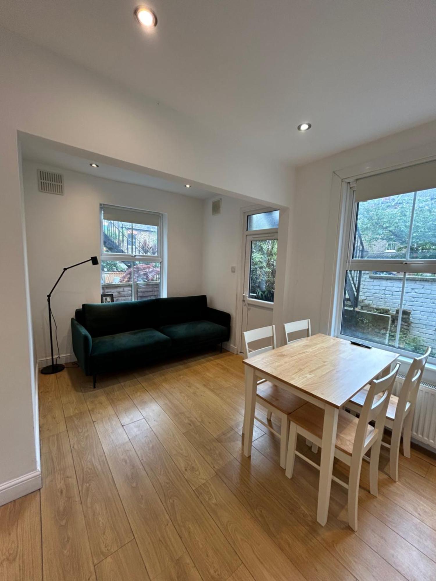 Spacious Battersea Rooms And Apartments London Ruang foto