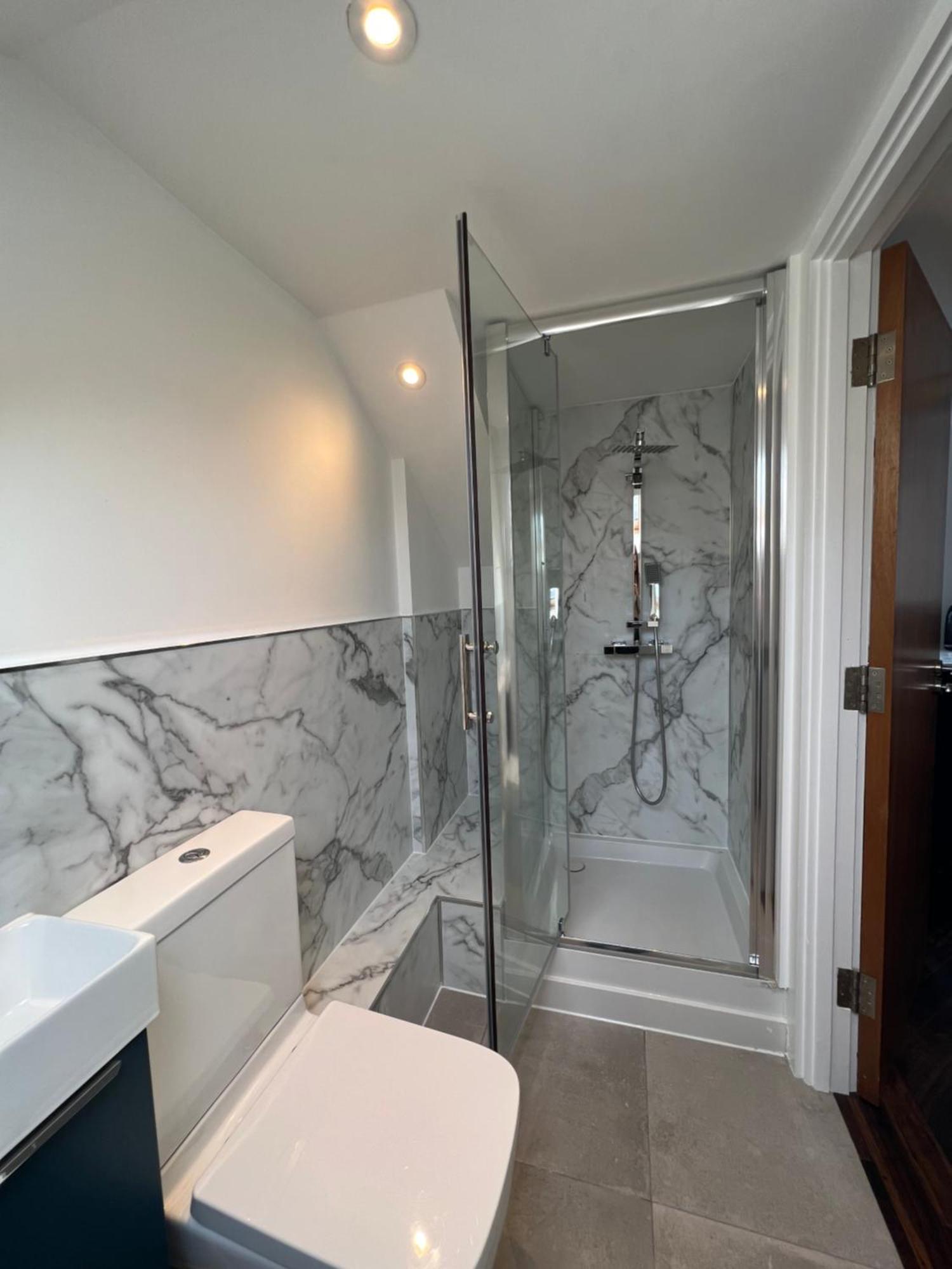 Spacious Battersea Rooms And Apartments London Bagian luar foto