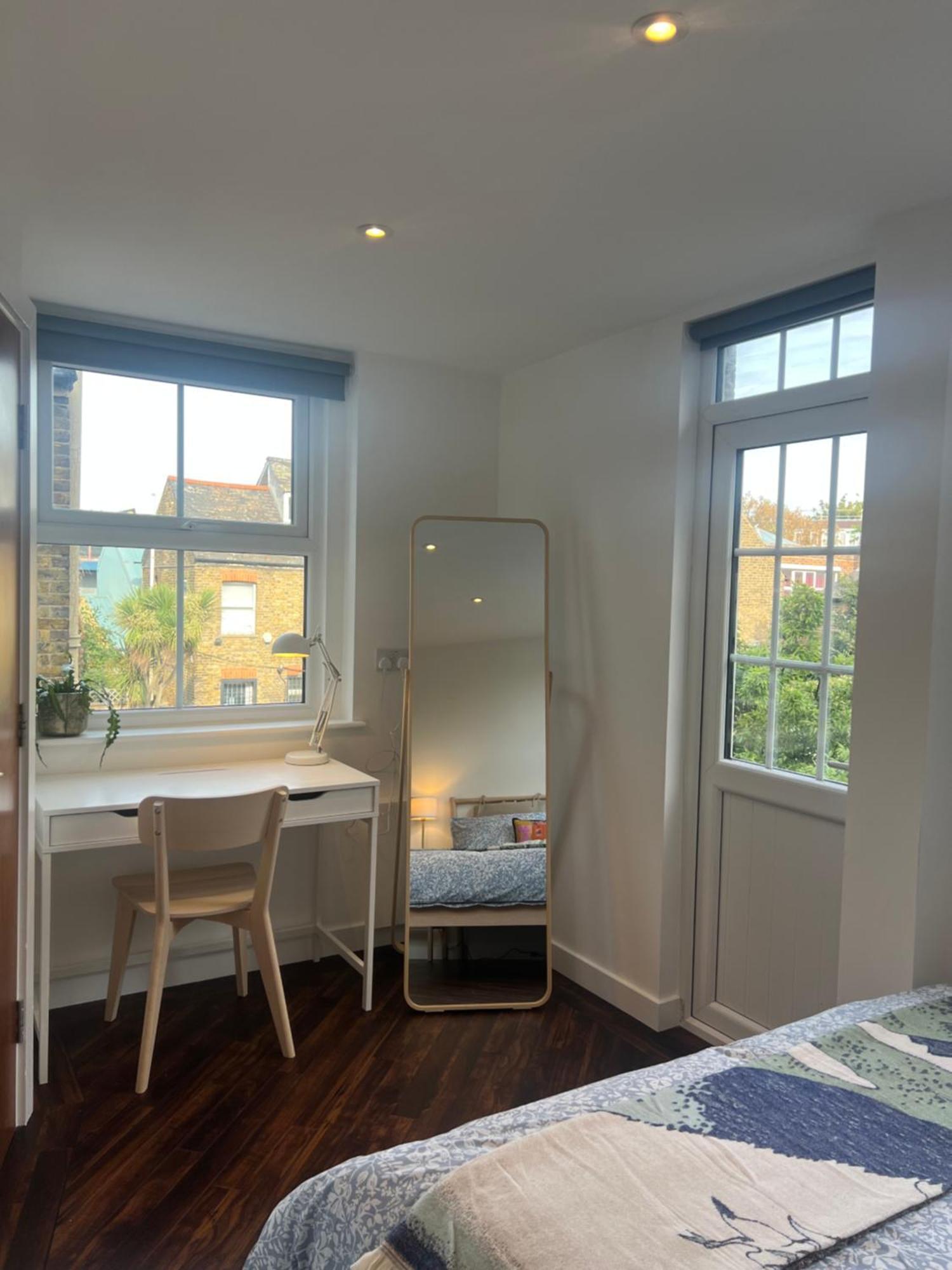Spacious Battersea Rooms And Apartments London Bagian luar foto